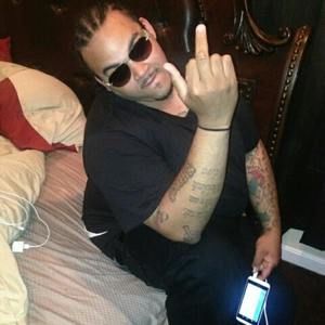 Meet your Posher, Buddy