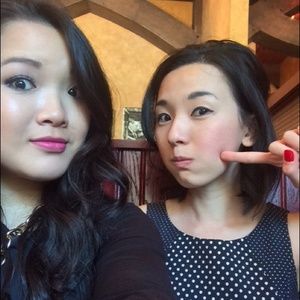 Meet your Posher, Yanika