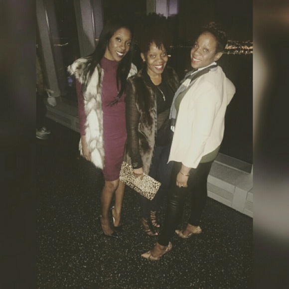 Meet your Posher, Normie - Picture 2 of 4