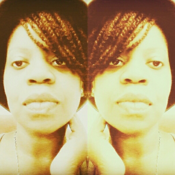 Meet your Posher, Normie - Picture 3 of 4