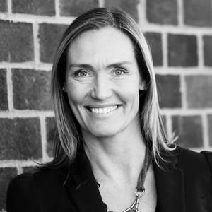 Meet your Posher, Ellis