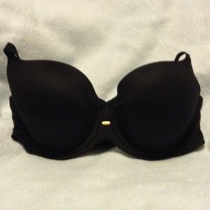 For lindserson bundle. Victoria's Secret Bra