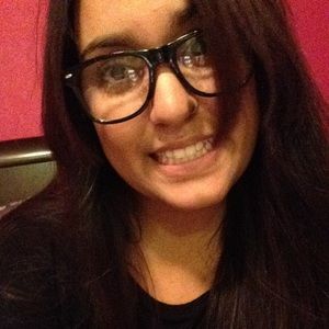 Meet your Posher, Melany