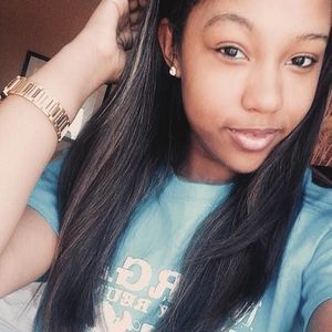 Meet your Posher, Glennisha