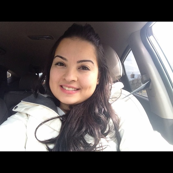 Meet your Posher, Kimberly