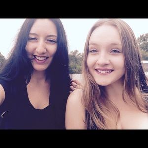 Meet your Posher, Emilia