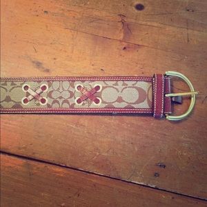 Coach leather belt