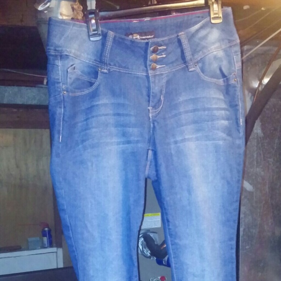High waist skinnies