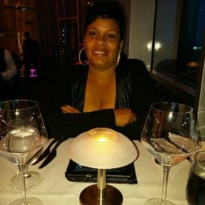 Meet your Posher, Karlita