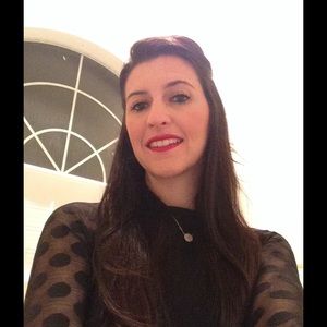 Meet your Posher, Jennifer