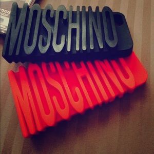 Moschino Logo 3D iPhone 5/5s Case