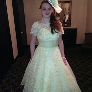 Meet your Posher, Savannah