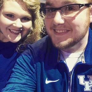 Meet your Posher, Lacy