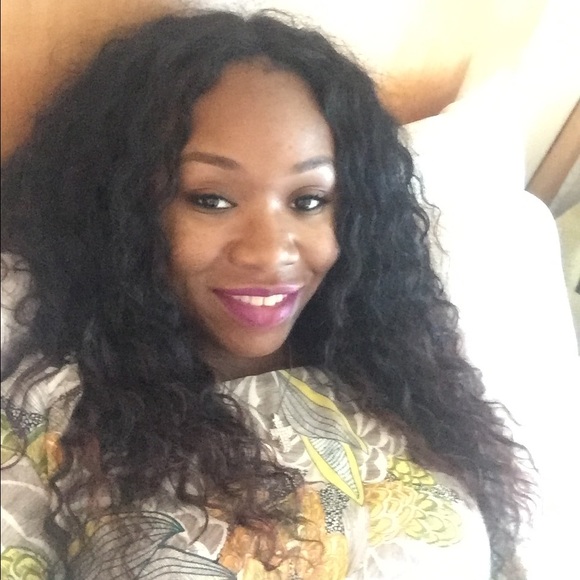 Meet your Posher, Tosin