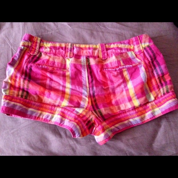 Pattern shorts - Picture 2 of 2