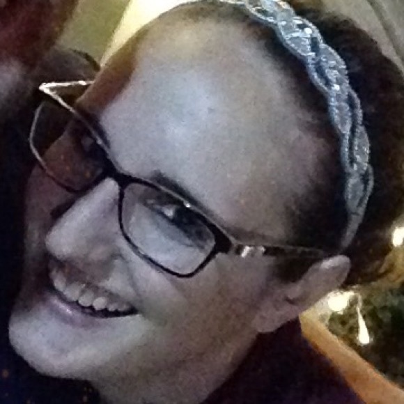 Meet your Posher, Emma - Picture 1 of 1