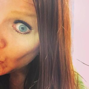 Meet your Posher, April