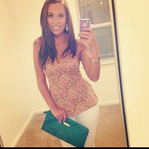 STEVE MADDEN CLUTCH!