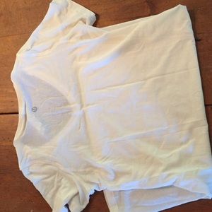 Lululemon workout tee