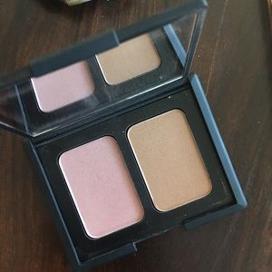 NARS Makeup - NARS Blush/Bronzer Duo Oasis and Laguna NARS Makeup - NARS Blush/Bronzer Duo Oasis and Laguna