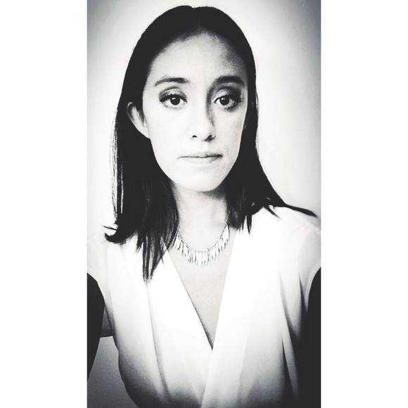 Meet your Posher, Nika