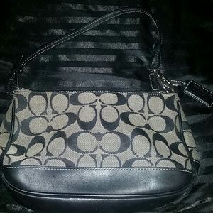 Like new coach signature purse