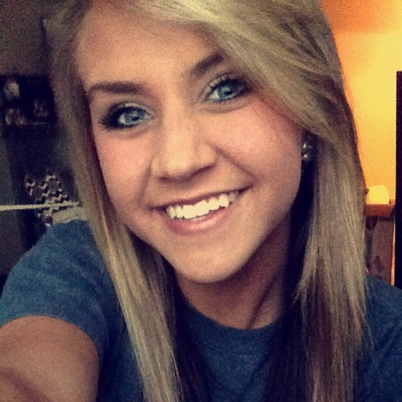 Meet your Posher, Laney