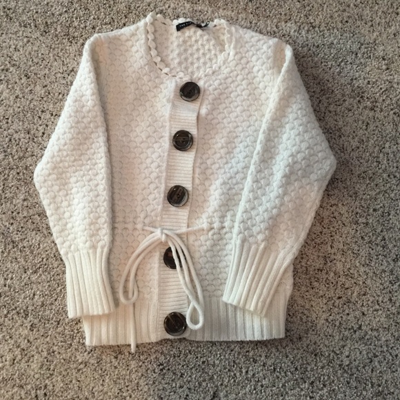 💄💄 Cream Cardigan With Stylish tie Front 💄💄