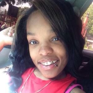 Meet your Posher, Donica