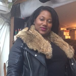 Meet your Posher, Sherita