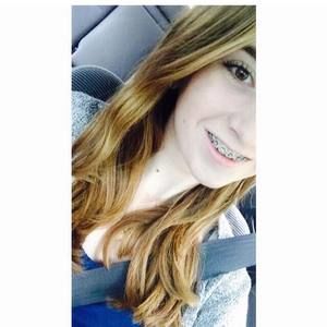 Meet your Posher, Becca