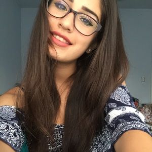 Meet your Posher, Daisy