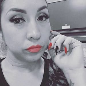 Meet your Posher, Vicki