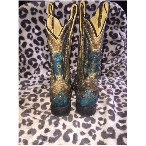 Sold on other site...Ladies Corral Leather Boots - Picture 2 of 4