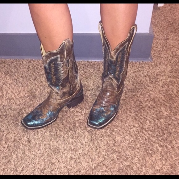 Sold on other site...Ladies Corral Leather Boots - Picture 4 of 4