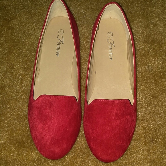 Brand new Red Flats - Picture 1 of 1