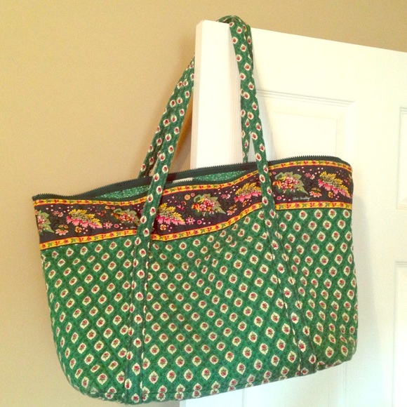 Vera Bradley Tote Bag with Zipper