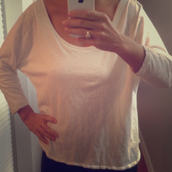 Elizabeth and James Tops - Elizabeth and James ivory Batwing Shirt