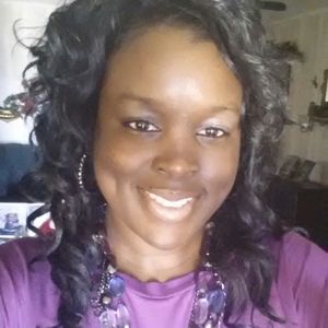 Meet your Posher, Phyllis