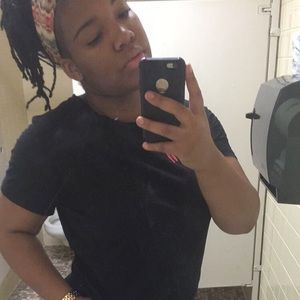 Meet your Posher, Tyajanee