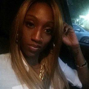 Meet your Posher, Marie