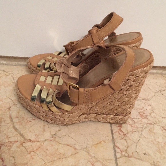 Stuart Weitzman woven espadrilles