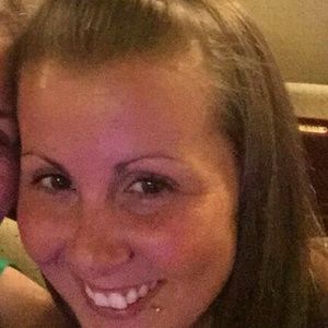 Meet your Posher, Justine