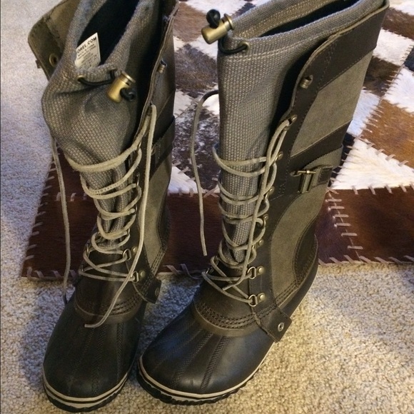 Sorel lace up boots.  Womens size 8.5