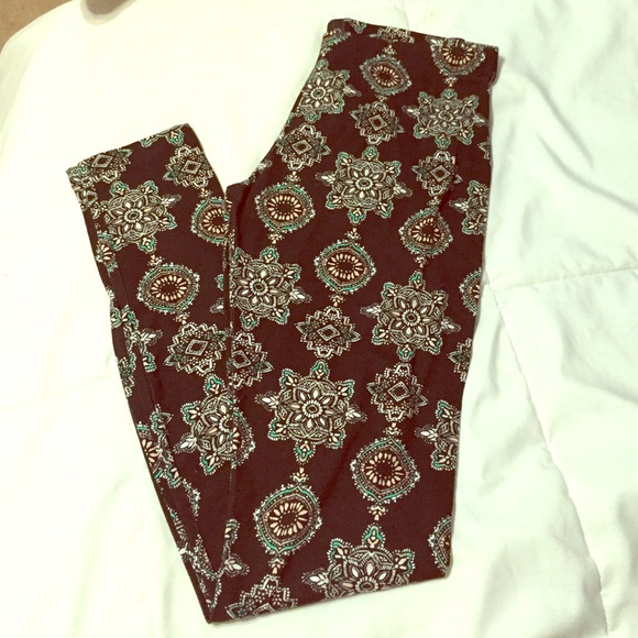 Black White & Teal Boho Leggings