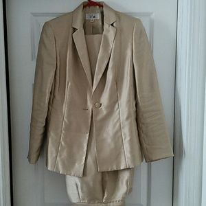 Beautiful blazer and pants set