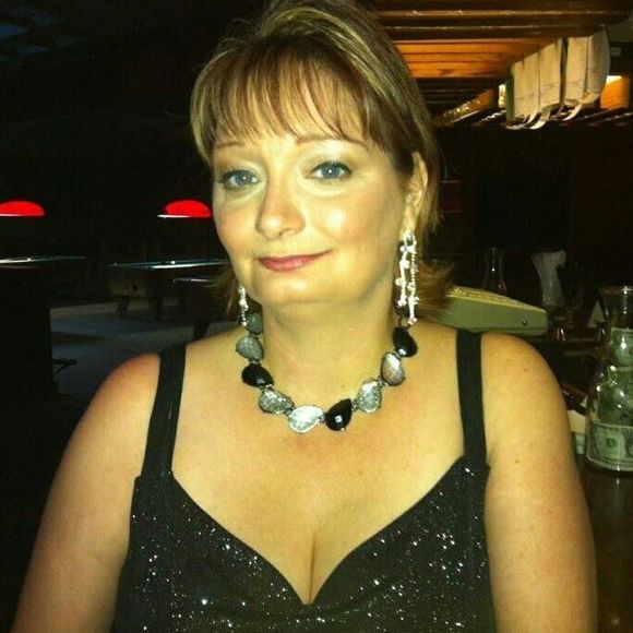 Meet your Posher, Stacey