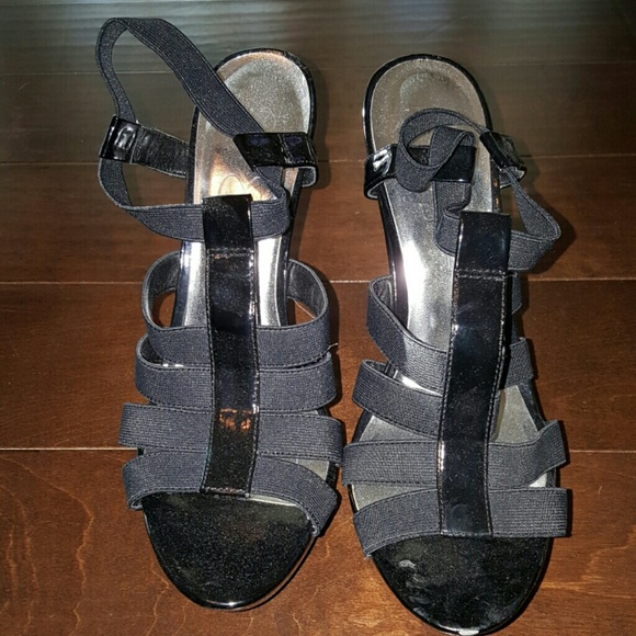 Black, strappy platform heels