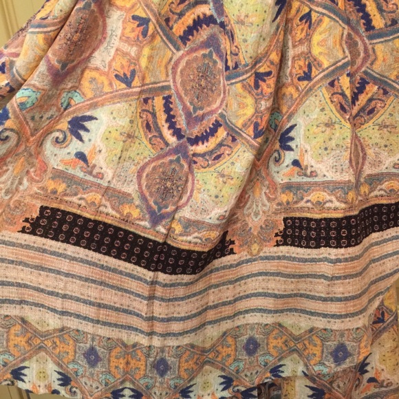 Romper - Picture 2 of 4