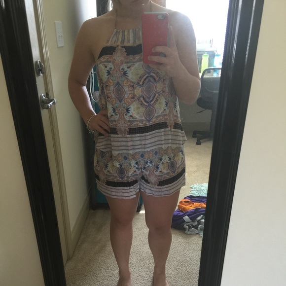 Romper - Picture 3 of 4